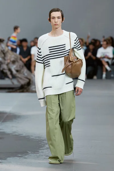 Look 31